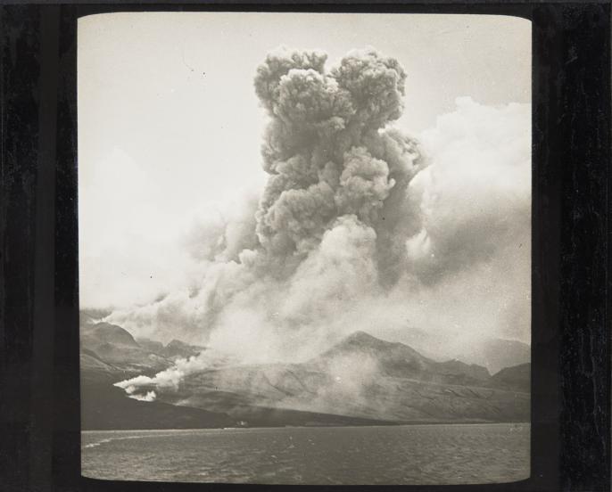 Unknown, Mt Pelee in Eruption, June 1902