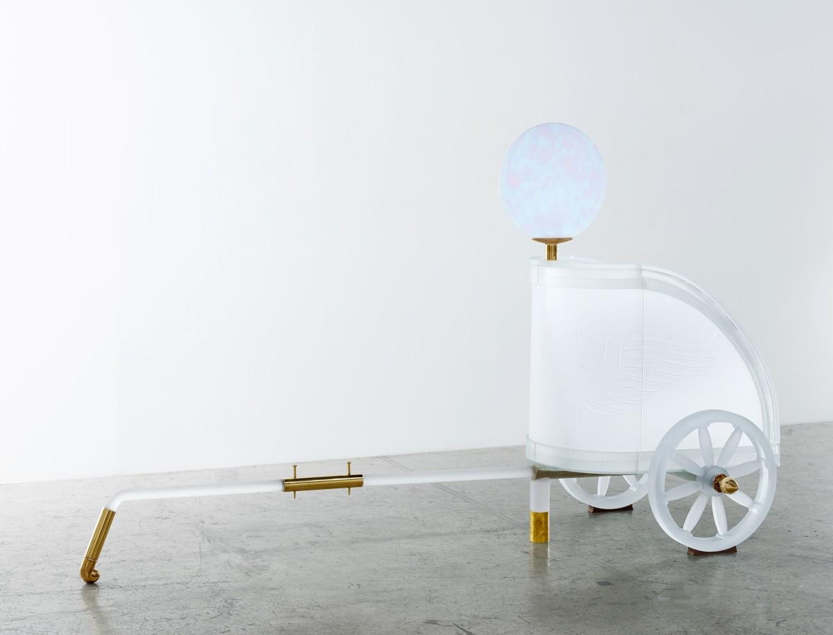 glass sculpture by artist Tim Whiten