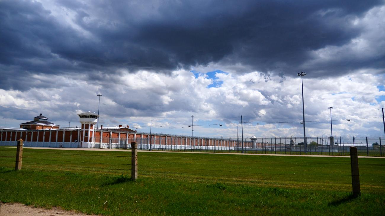 an image of a prison in Saskatchewan