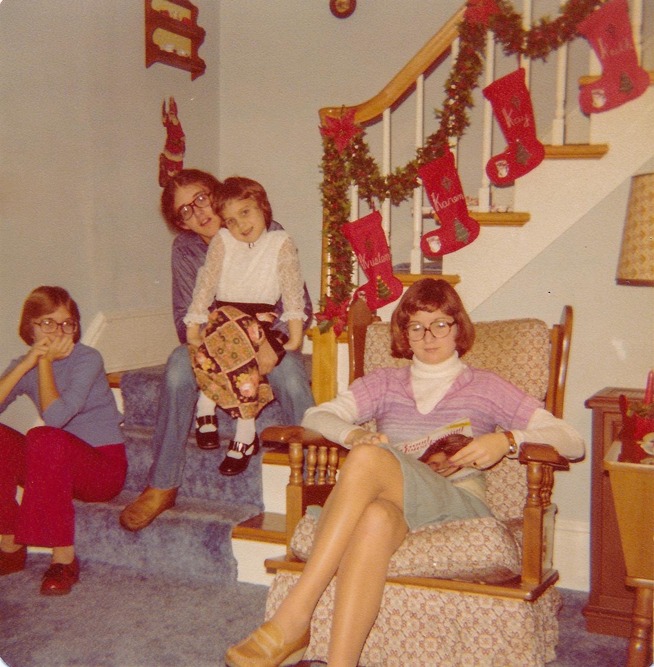 A family photo of Keith Haring and his sisters during Christmas