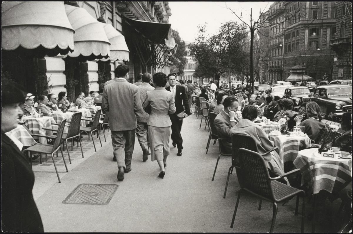 Black &amp; White photography of French cafe culture mid-century