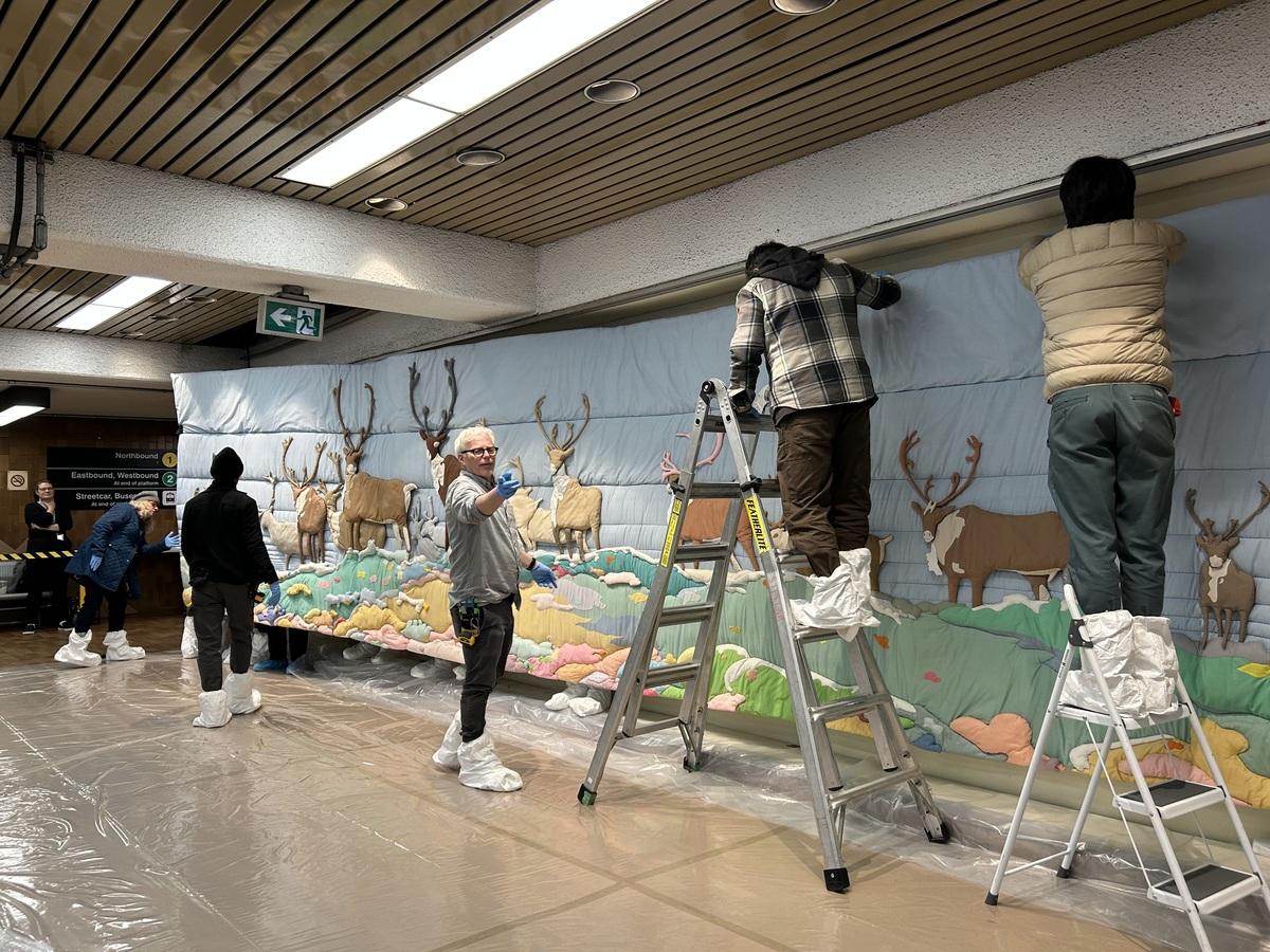 Deinstallation of Joyce Wieland, Barren Ground Caribou, 1977-1978