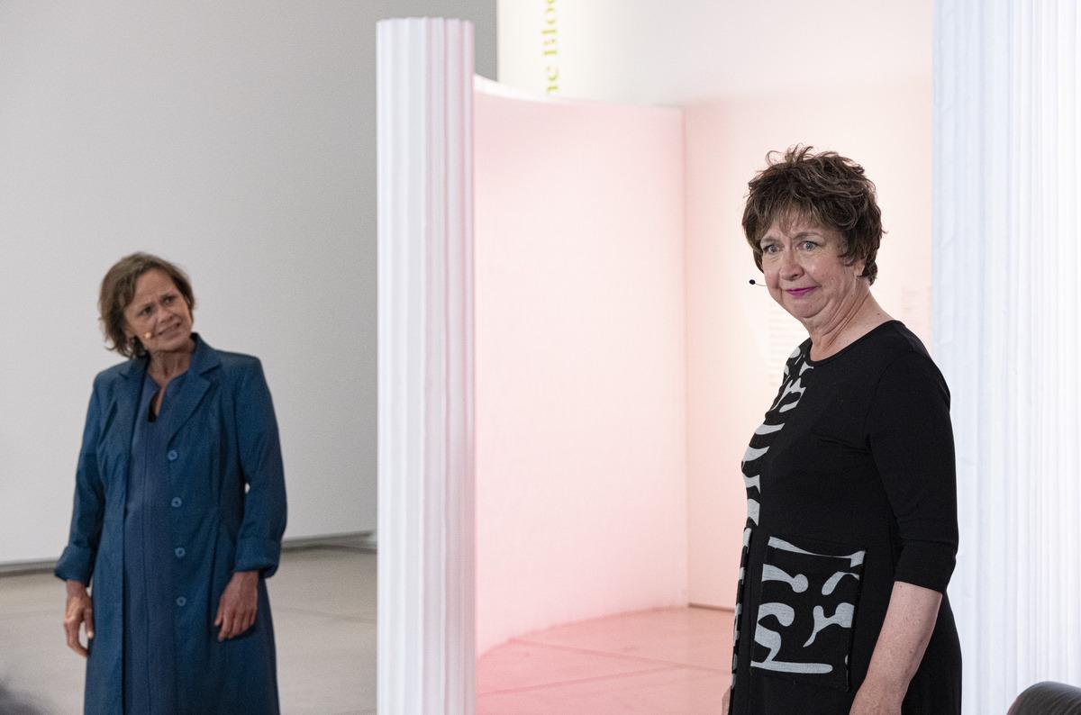 A photo of Tanja Jacobs and Kristen Thomson during a performance of A Fairytale for Joyce