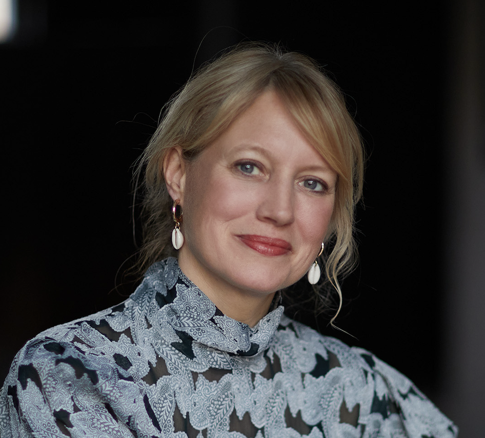 headshot of Emma Rutherford, art historian and specialist