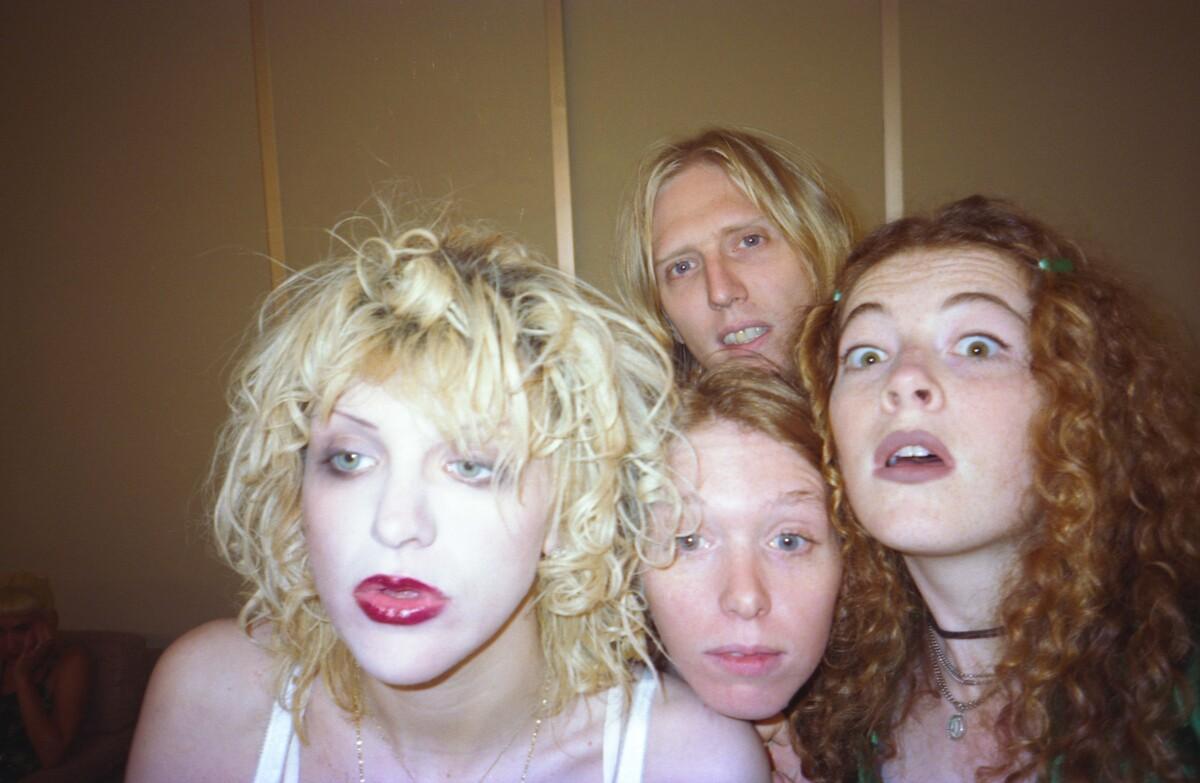 Melissa Auf der Maur, Self-Portrait with Hole