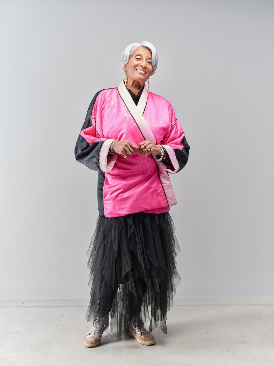 Linda V. Carter 3